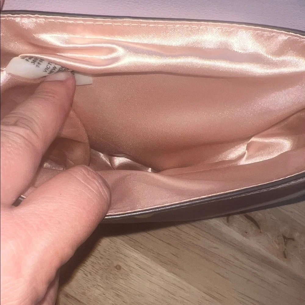 Victorias Secret elegant light
